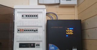 Установка и подключение стабилизаторов напряжения от 566 руб в Переславле-Залесском - ЭлектроПрс